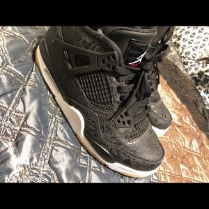 Air Jordan retro 4s